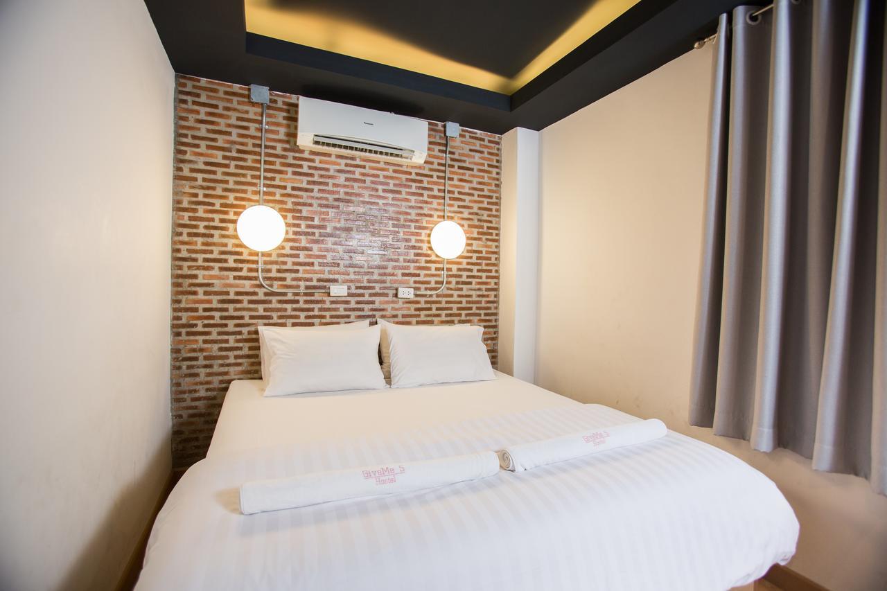 Give Me 5 Hostel Chiang Mai Exterior foto